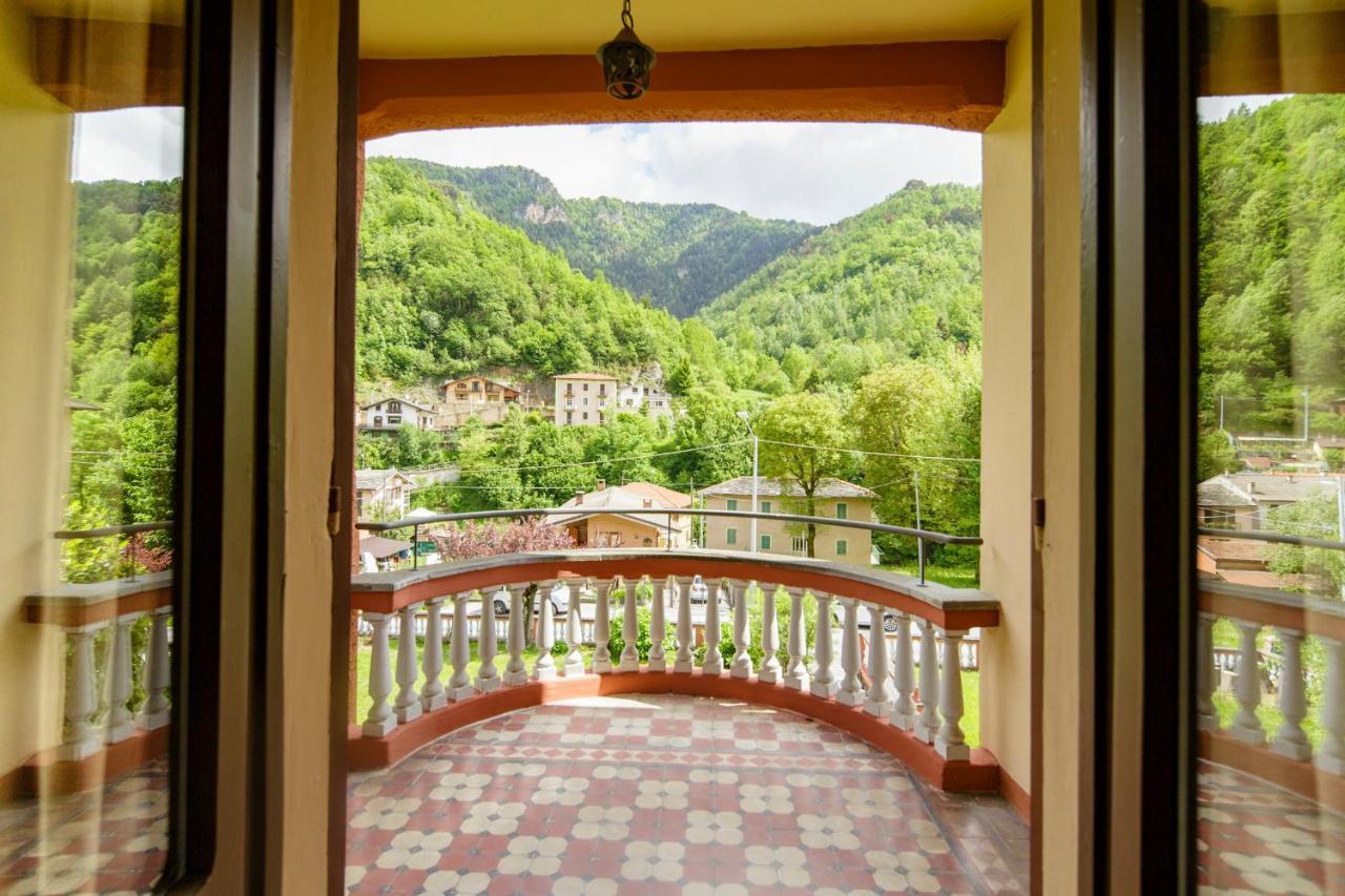 B&B Il Giardino Di Pradleves Luaran gambar